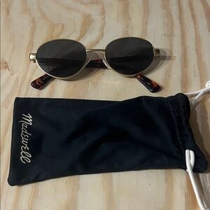 Madewell Oval Sunglasses with Gold Frame and Black Lenses